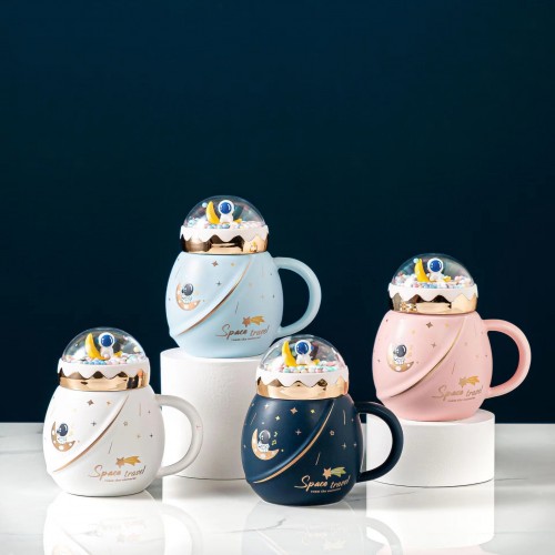 Taza de cerámica astronauta para café con tapa